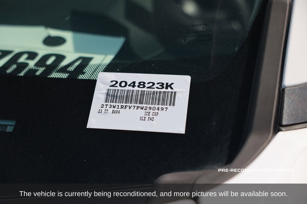 Used 2023 Toyota RAV4 XLE image 19
