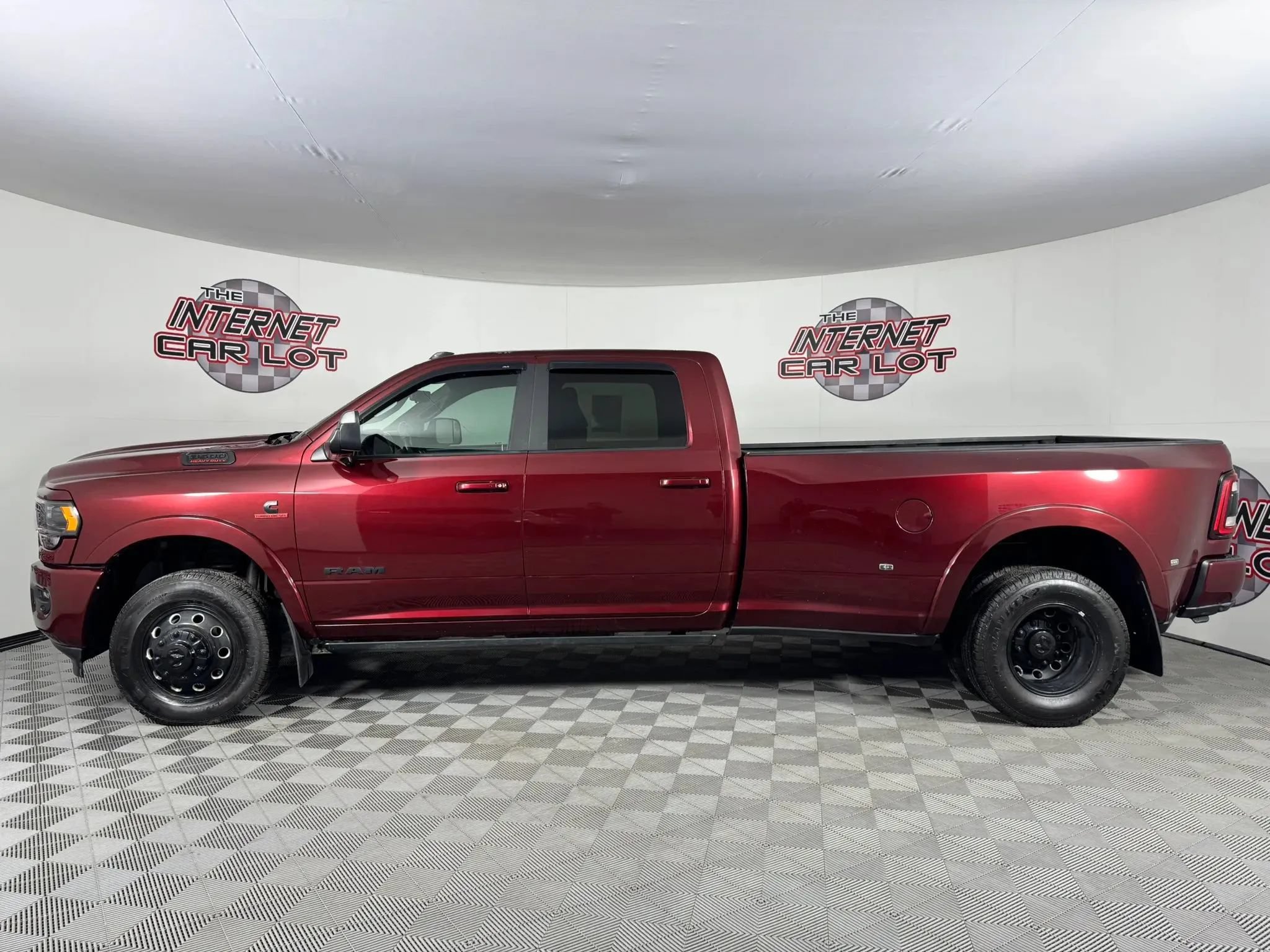 Used 2021 RAM 3500 Limited w/ Max Tow Package AWD/4WD image 4