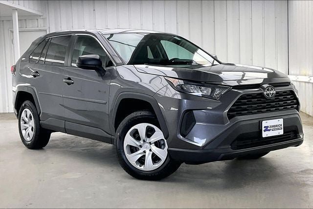 Used 2022 Toyota RAV4 LE AWD/4WD image 34