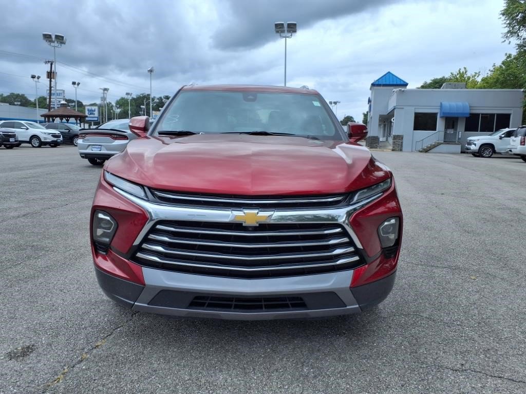 Certified 2023 Chevrolet Blazer Premier w/ Driver Confidence II Package image 12