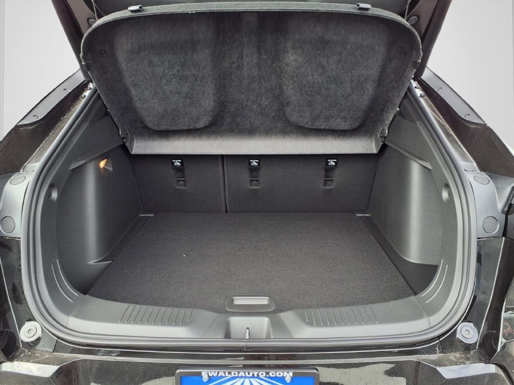 New 2026 Buick Envista Sport Touring w/ Convenience I Package FWD image 8