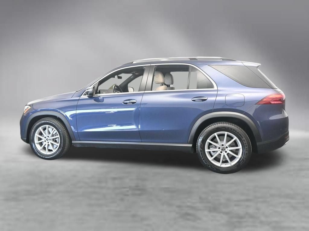 Used 2024 Mercedes-Benz GLE 450e 4MATIC image 3