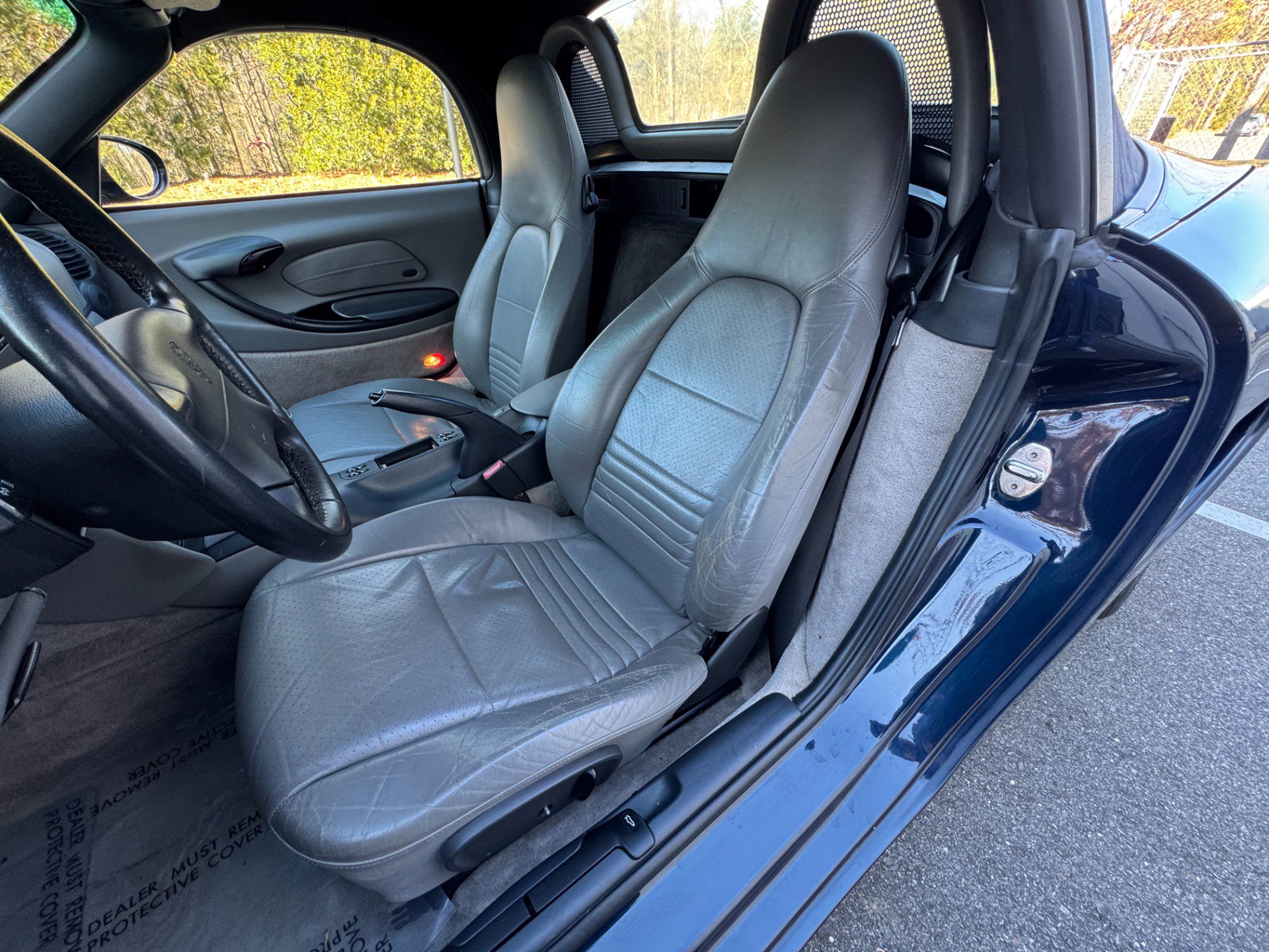 Used 1999 Porsche Boxster image 24
