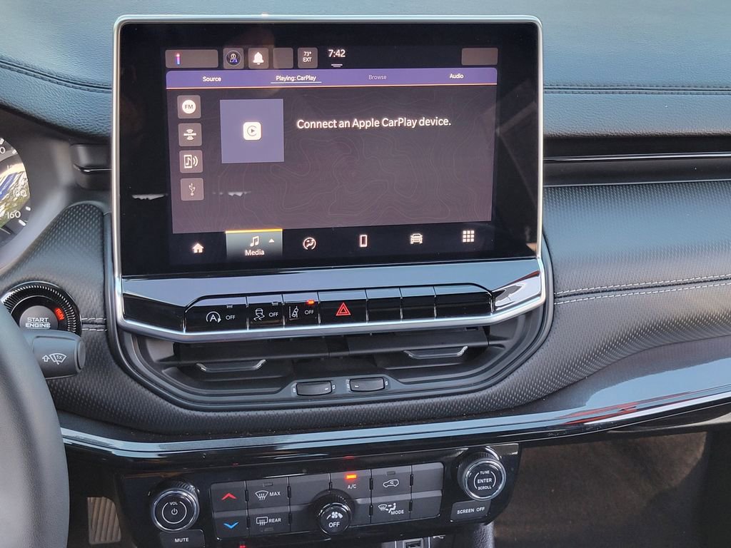 Used 2023 Jeep Compass Altitude image 9