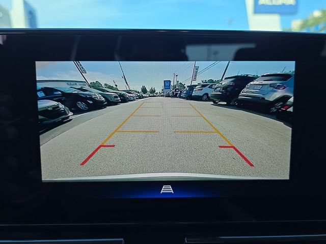 Used 2025 Chevrolet TrailBlazer LT AWD/4WD image 24