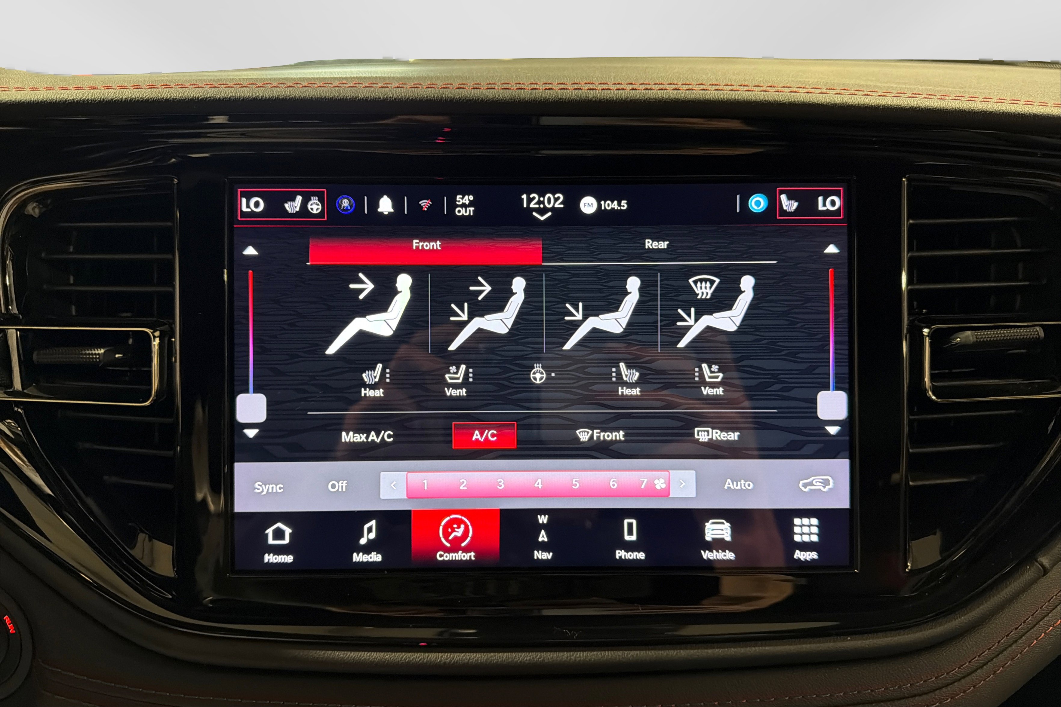 Used 2024 Dodge Durango R/T AWD/4WD image 33