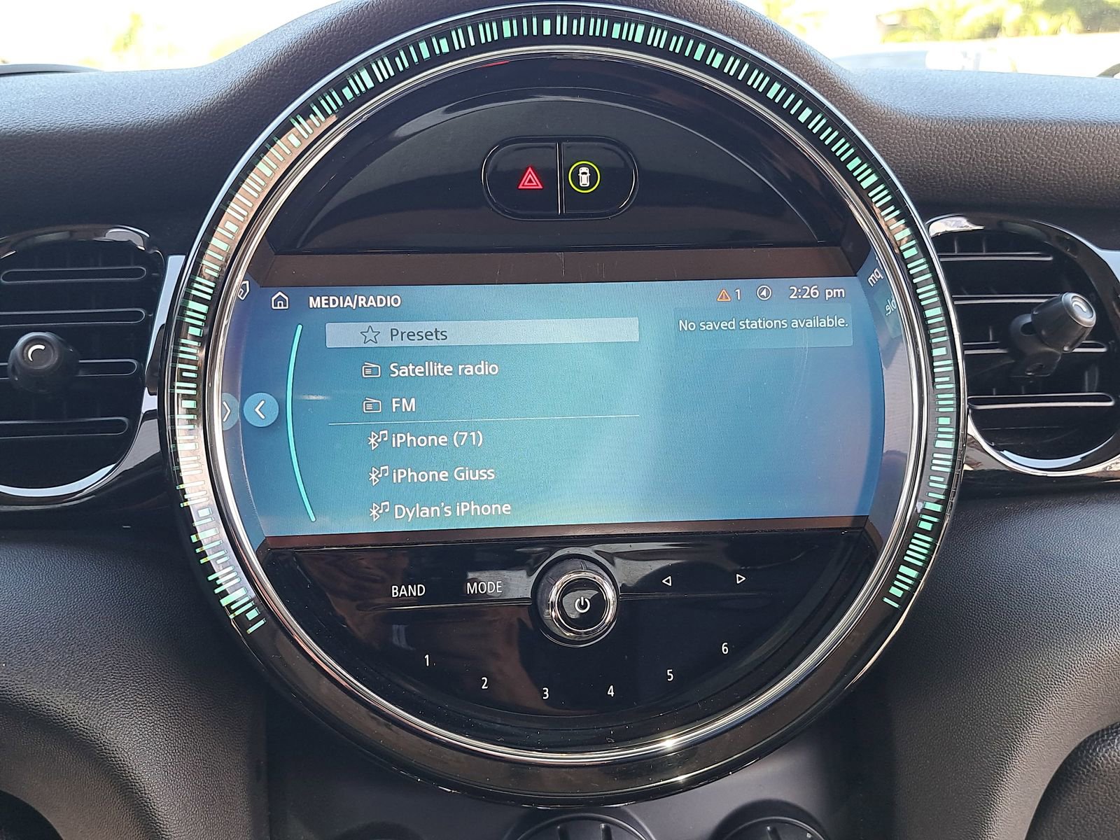 Used 2024 MINI Cooper SE FWD image 22