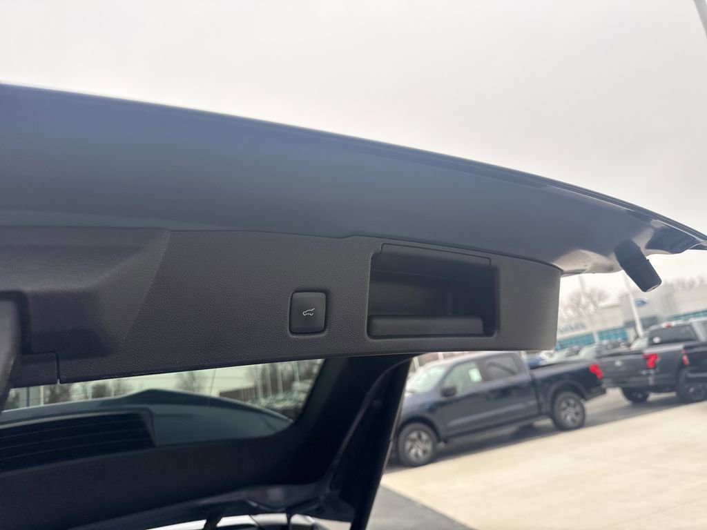 Used 2025 Ford Escape ST-Line Elite w/ Tech Pack #1 image 14