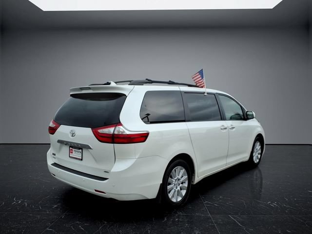Used 2015 Toyota Sienna Limited Premium AWD/4WD image 3