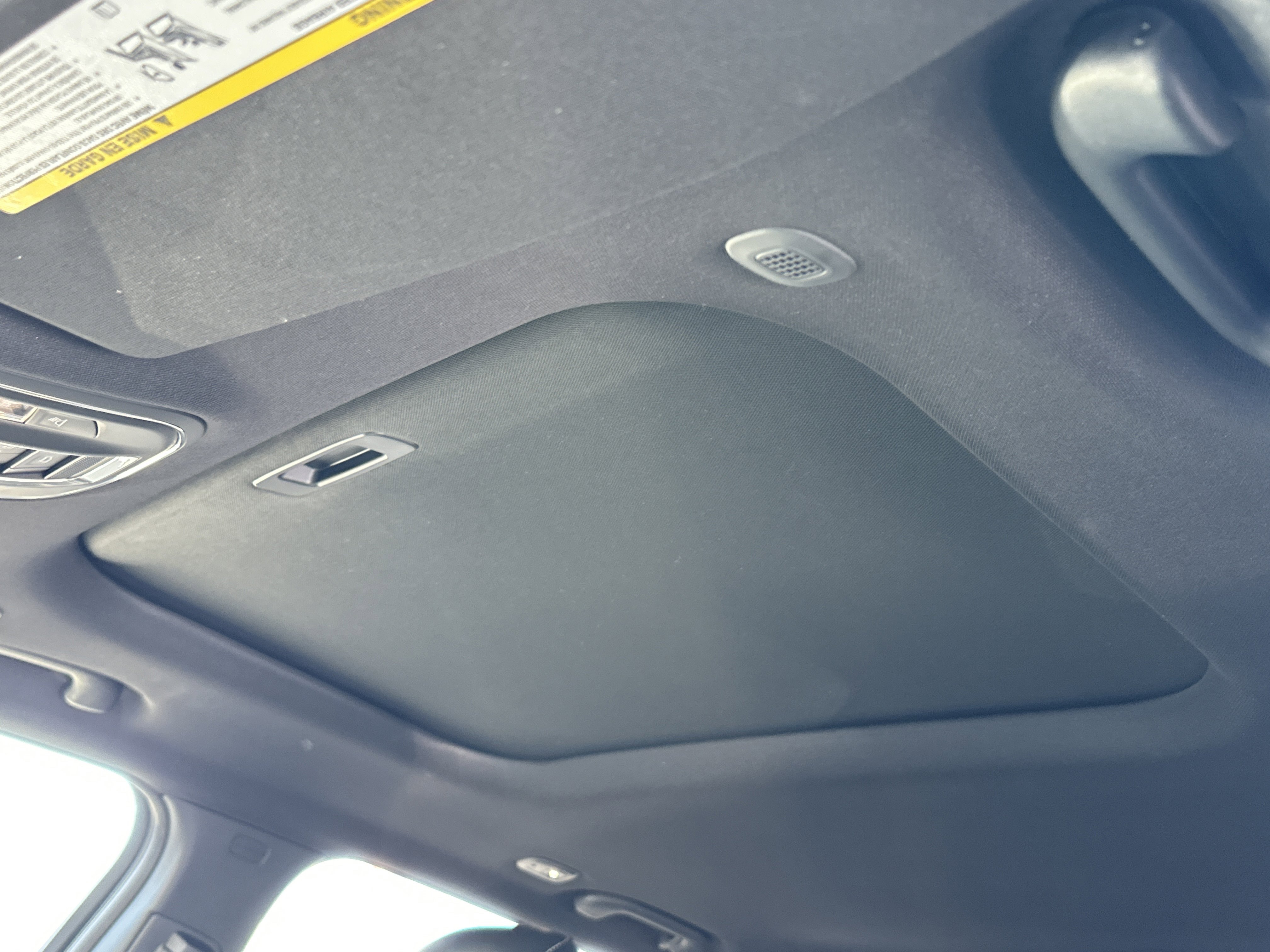 New 2025 Jeep Grand Cherokee Altitude image 14