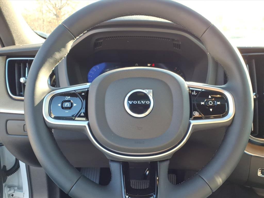 New 2026 Volvo XC60 B5 Core w/ Climate Package AWD/4WD image 24