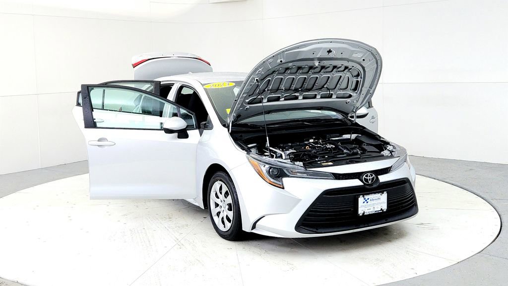 Certified 2023 Toyota Corolla LE FWD image 9