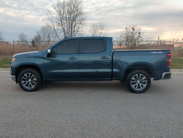 Used 2024 Chevrolet Silverado 1500 LT image 6