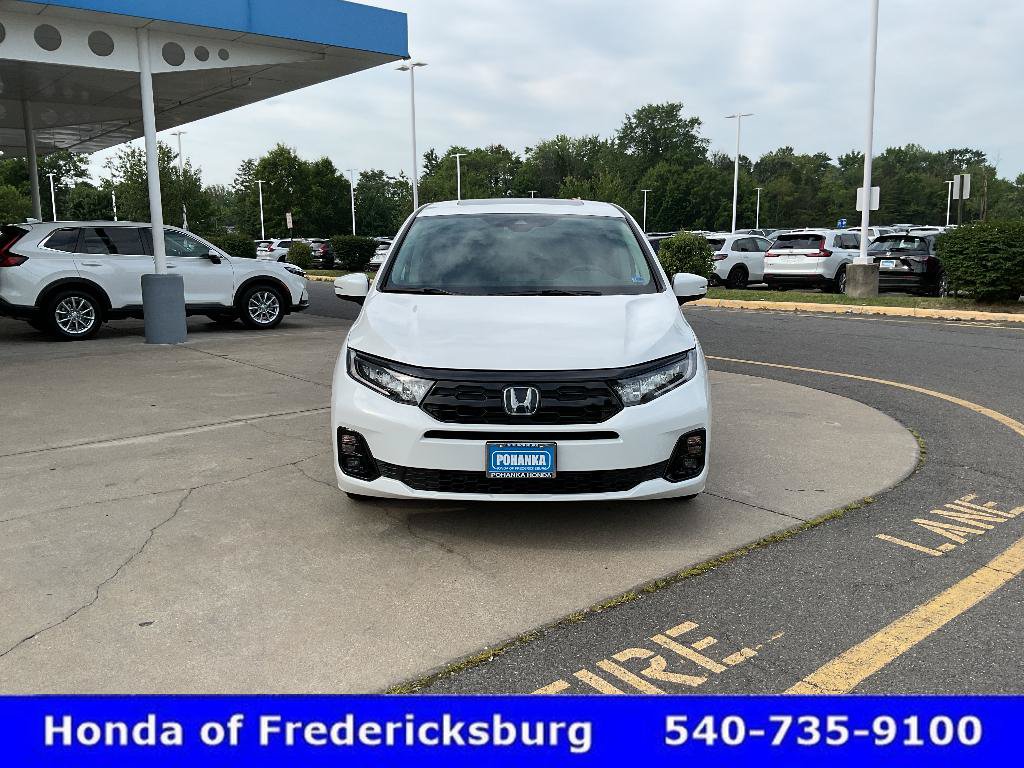 Certified 2026 Honda Odyssey Touring image 8