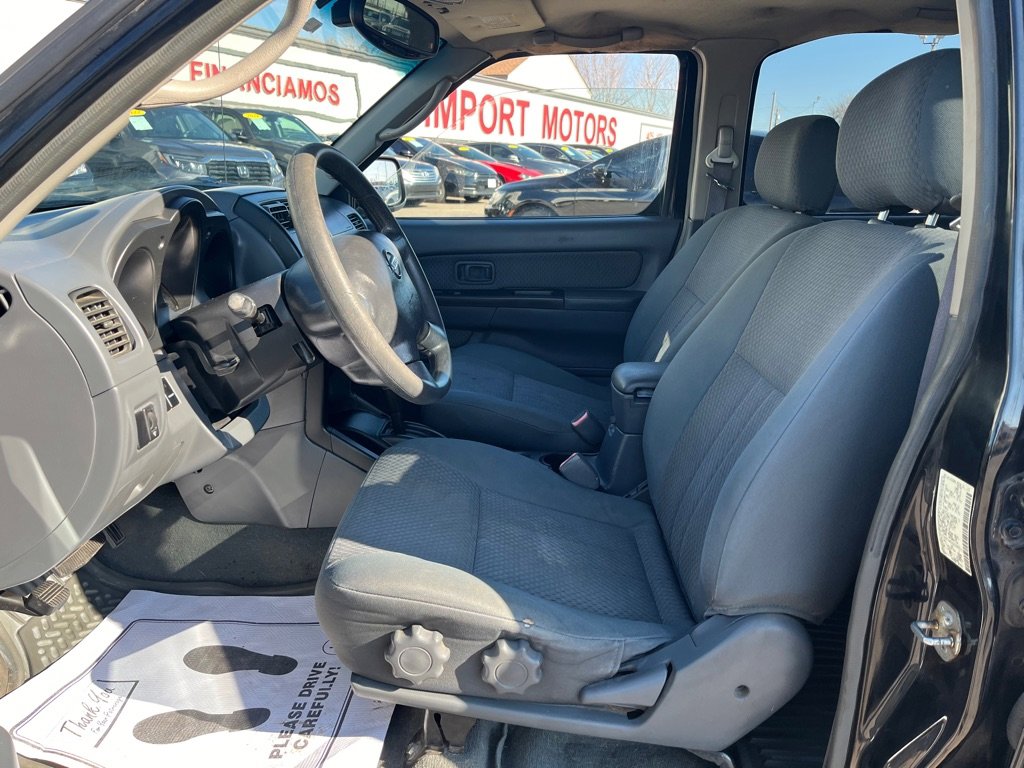 Used 2004 Nissan Xterra XE image 14