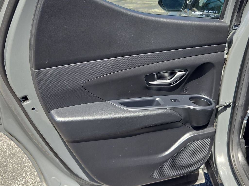 Used 2025 Hyundai Santa Cruz SEL AWD/4WD image 18