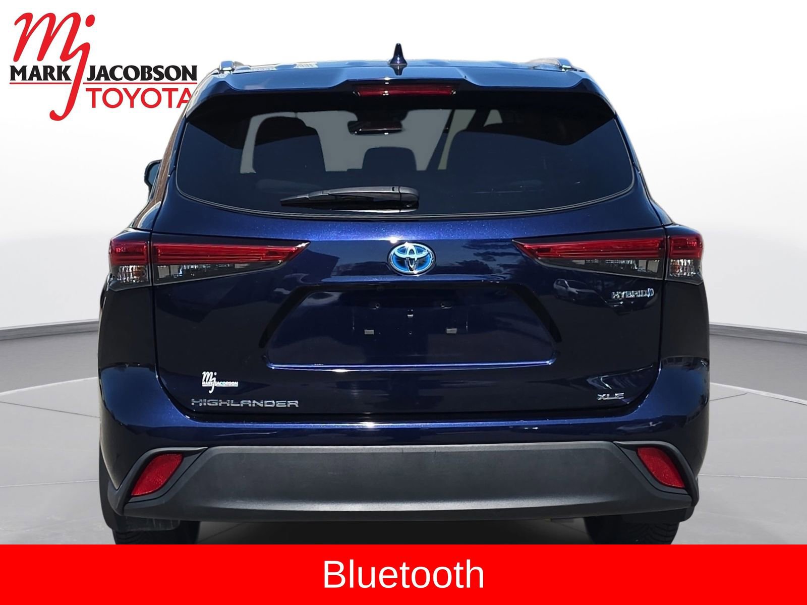 Used 2021 Toyota Highlander XLE image 10