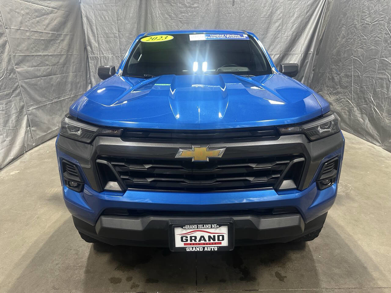 Used 2023 Chevrolet Colorado LT w/ LT Convenience Package III AWD/4WD image 3
