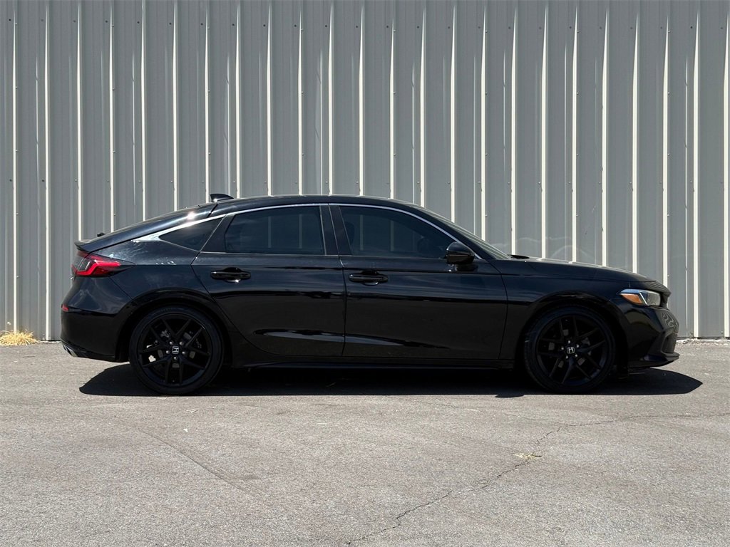 Used 2022 Honda Civic Sport Touring image 2