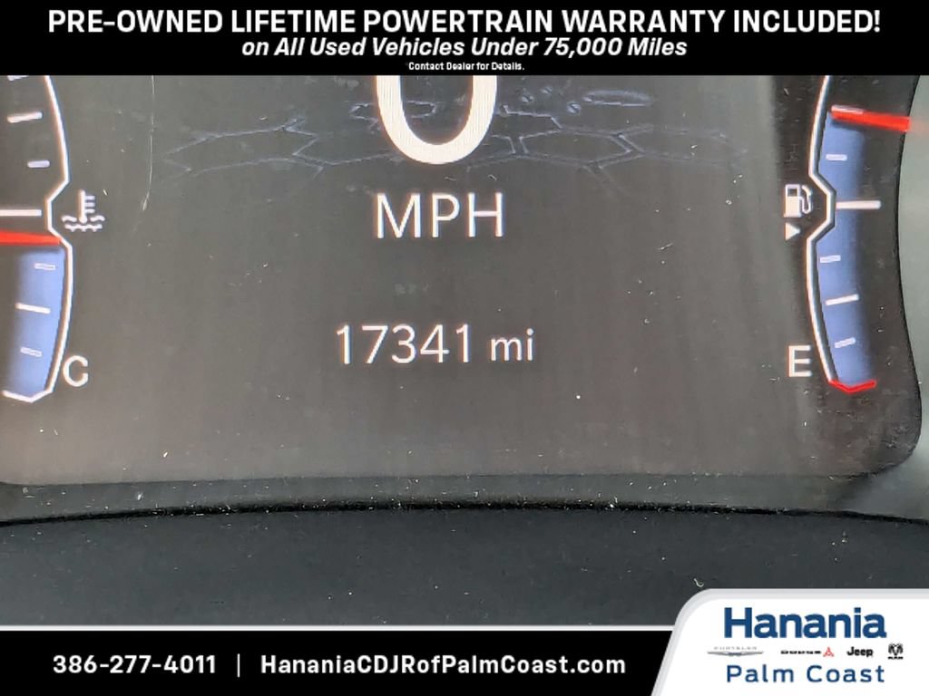 Used 2024 Jeep Compass Latitude w/ Sun and Sound Group AWD/4WD image 31