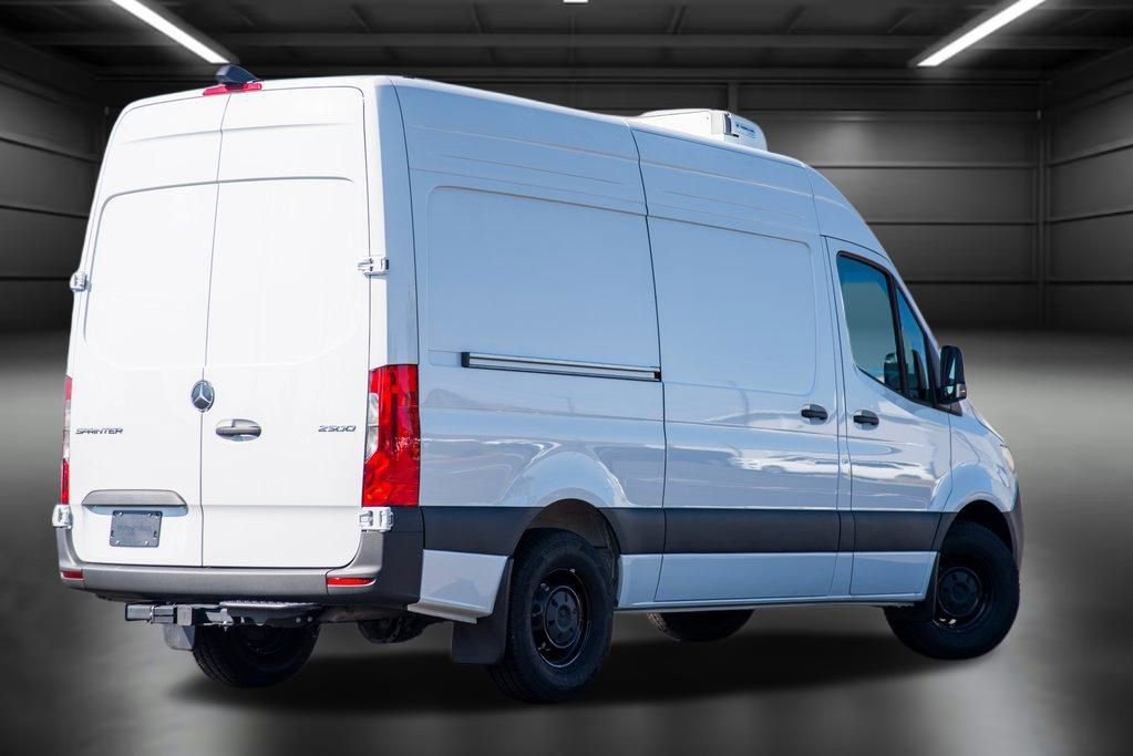 Used 2024 Mercedes-Benz Sprinter 144 Cargo image 10