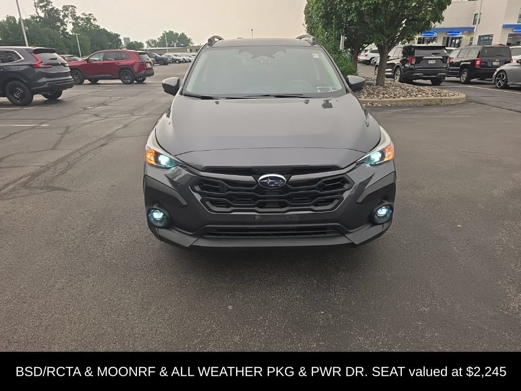 Used 2024 Subaru Crosstrek 2.0i Premium AWD/4WD image 2