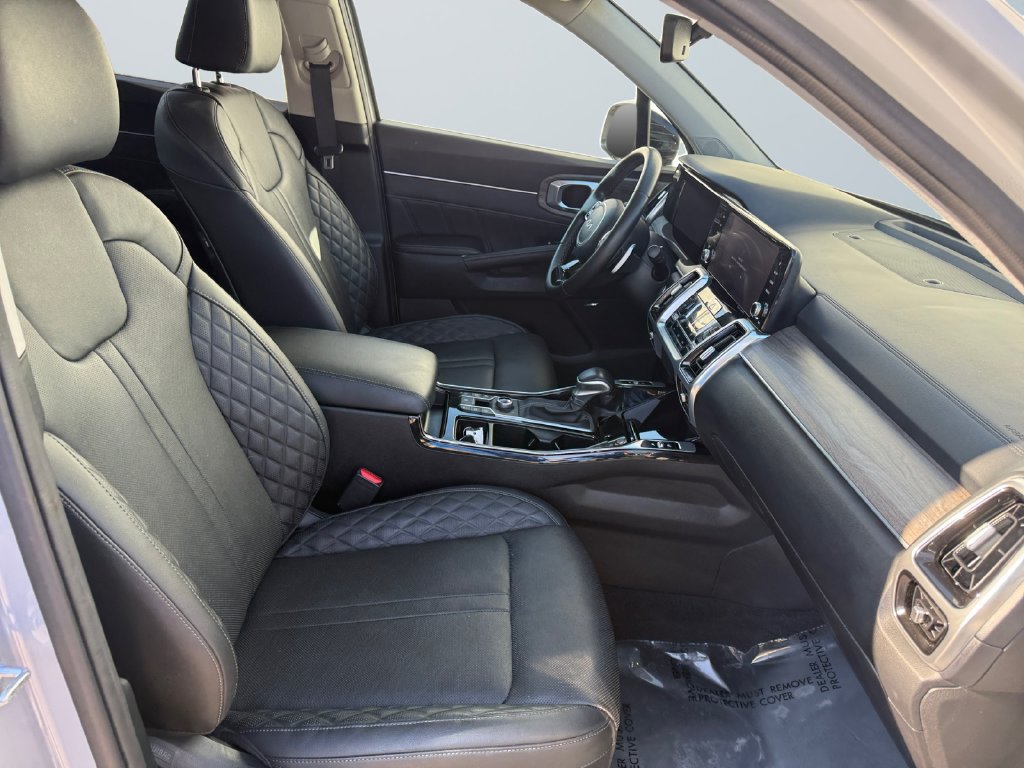 Used 2022 Kia Sorento SX Prestige AWD/4WD image 15