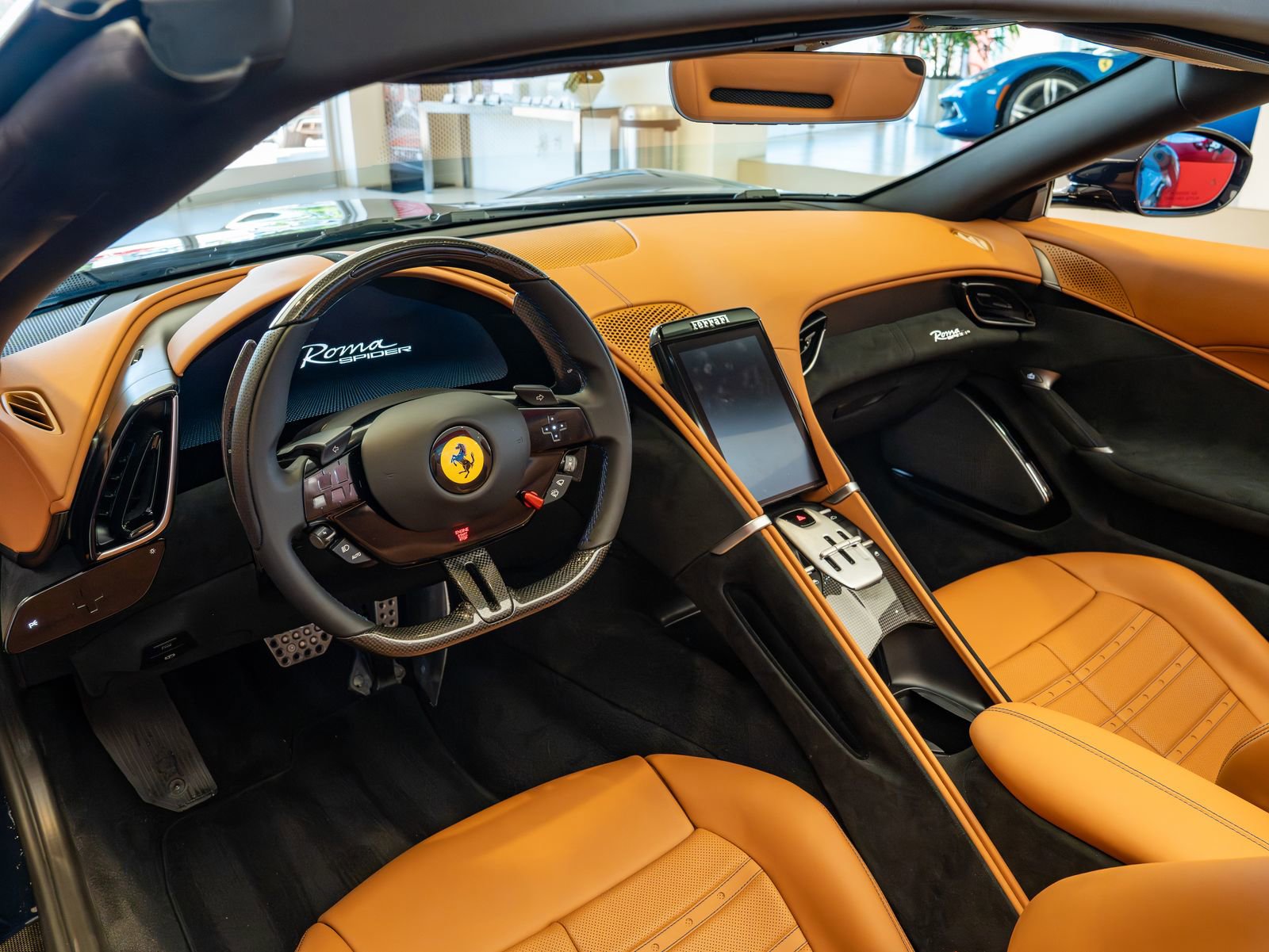 Used 2025 Ferrari Roma Spider RWD image 9