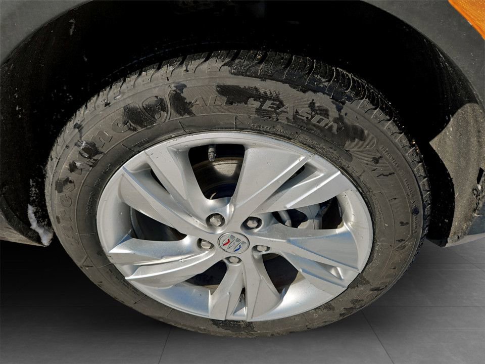 Used 2025 Buick Encore GX Preferred image 35