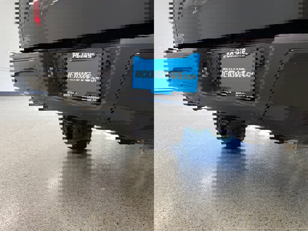 Used 2019 Ford F150 Lariat w/ Equipment Group 502A Luxury image 12