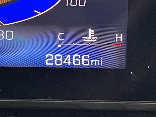 Certified 2024 Chevrolet Trax RS w/ Sunroof Package image 2