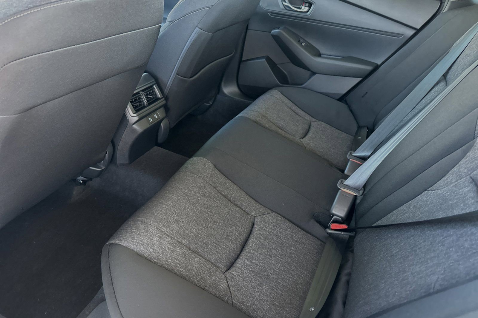 Used 2025 Honda Accord SE image 13