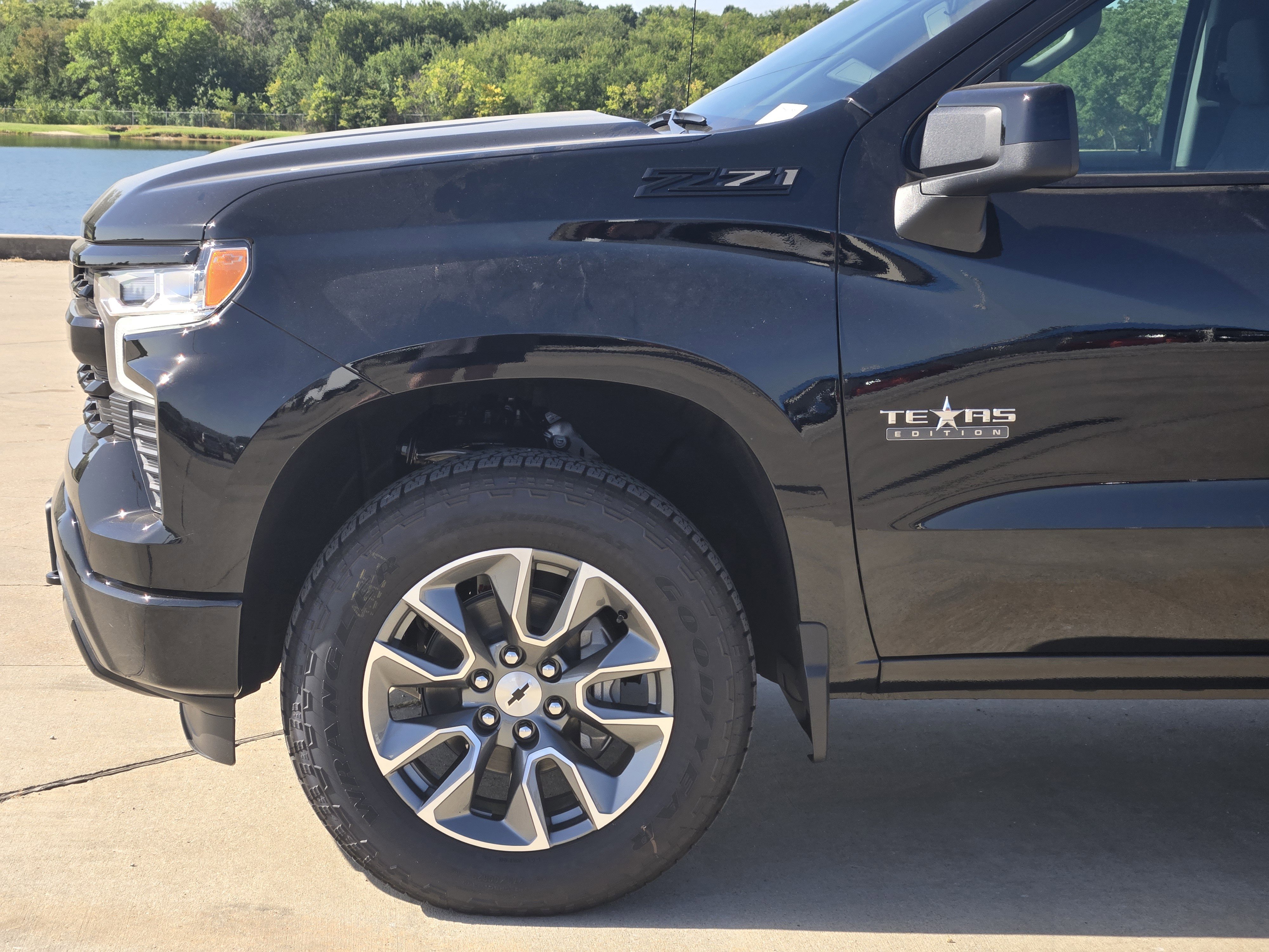 New 2026 Chevrolet Silverado 1500 RST w/ Texas Edition Plus image 5