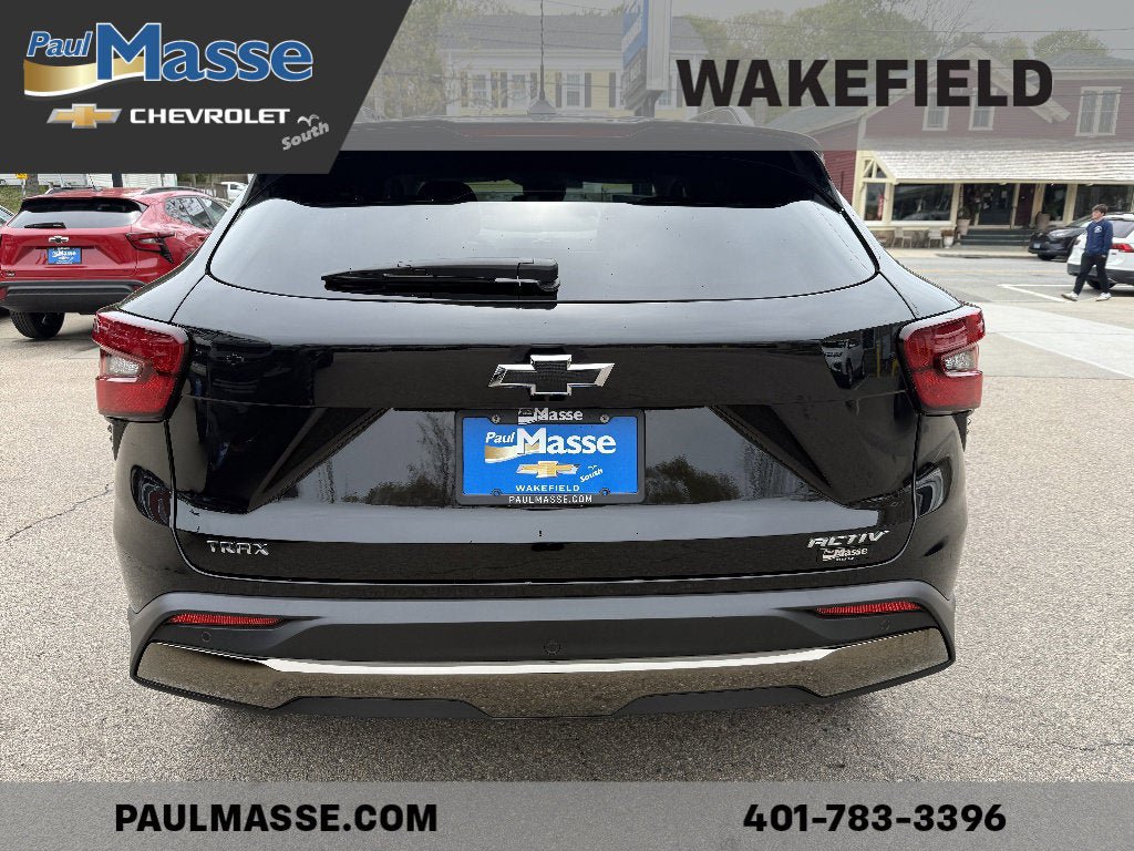 Used 2025 Chevrolet Trax ACTIV w/ Driver Confidence Package FWD image 4