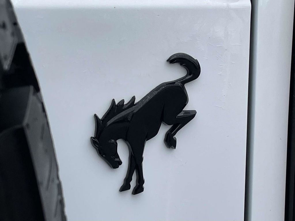 Used 2023 Ford Bronco Wildtrak image 11