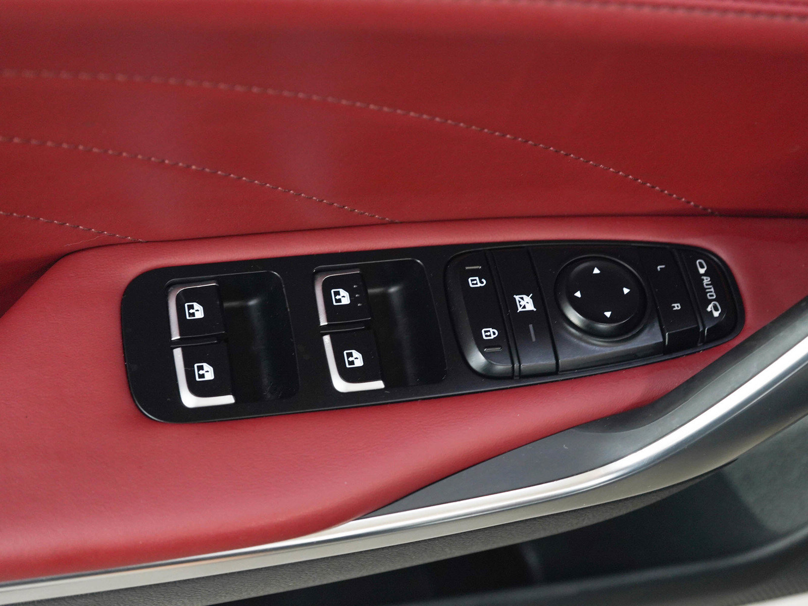 Used 2022 Kia Stinger GT2 AWD/4WD image 21