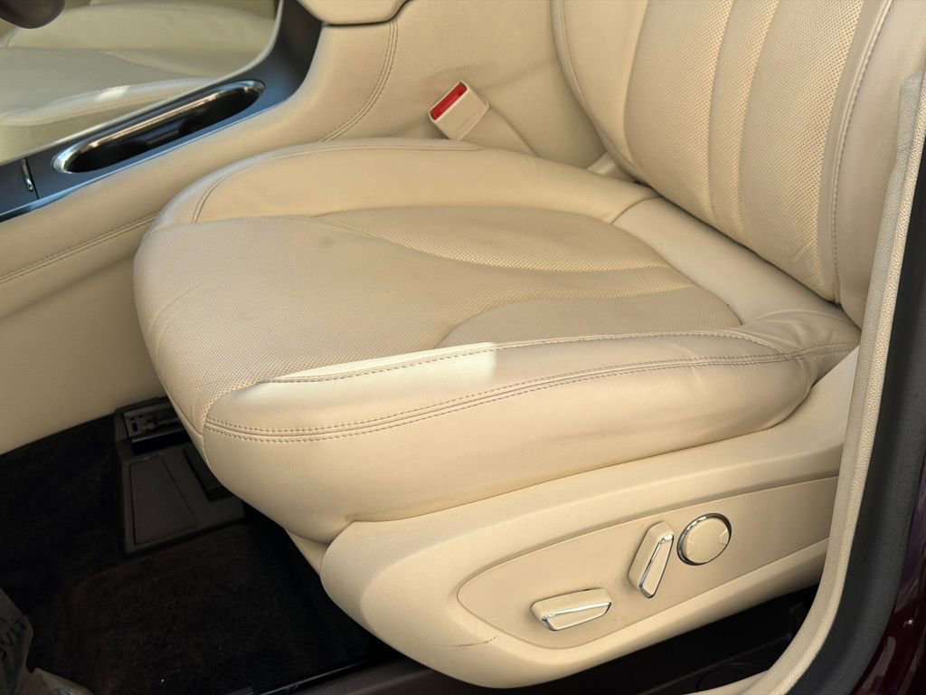 Used 2016 Lincoln MKC Reserve image 17