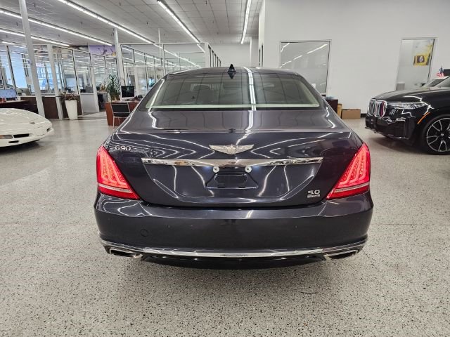 Used 2017 Genesis G90 5.0 Ultimate image 5