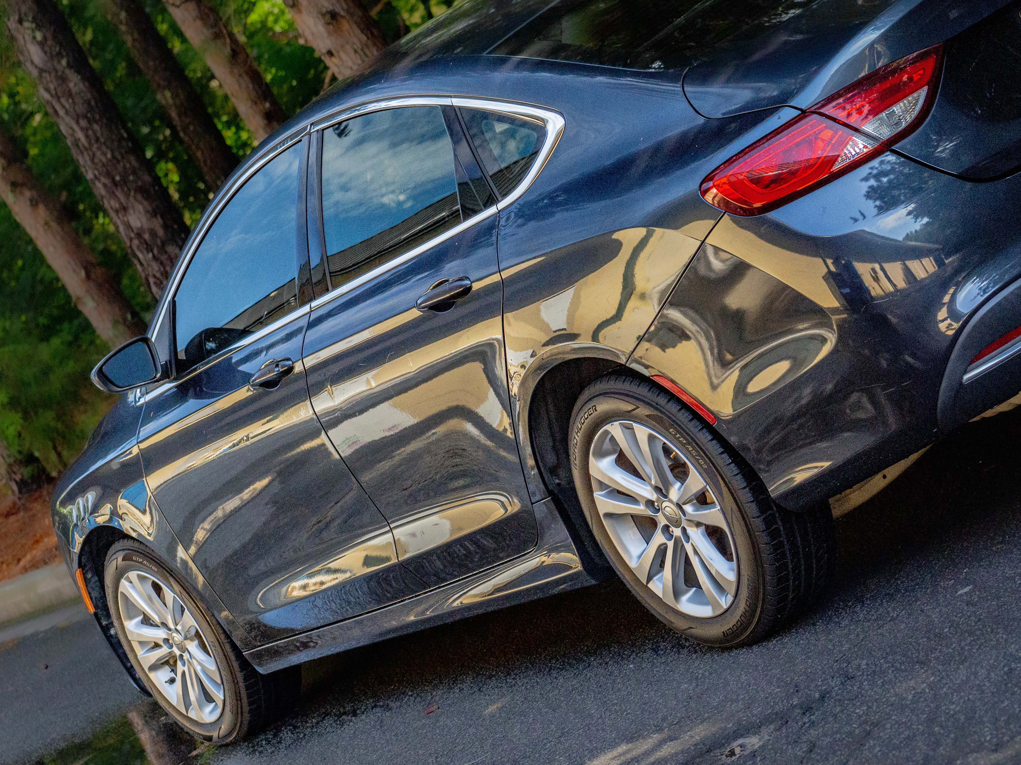 Used 2017 Chrysler 200 Limited Platinum image 68