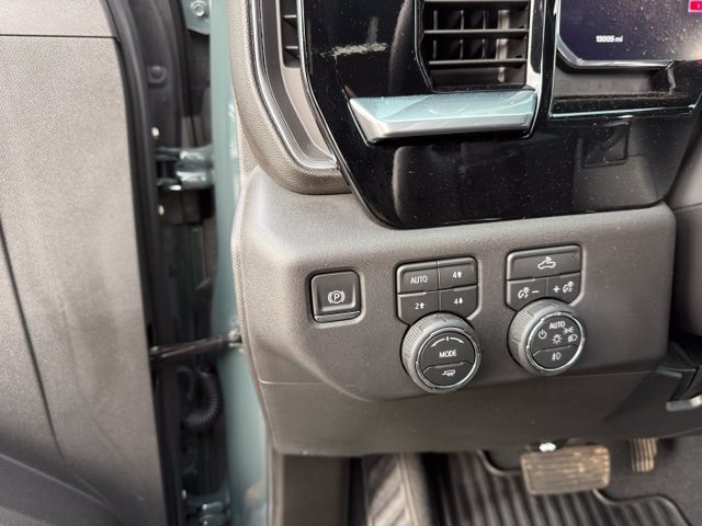 Certified 2026 Chevrolet Silverado 1500 LT Trail Boss AWD/4WD image 19
