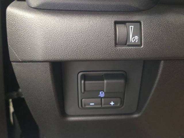 New 2026 GMC Canyon Elevation w/ Convenience Package RWD image 29