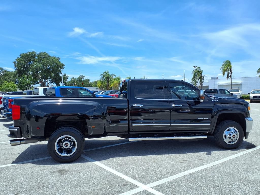 Used 2018 GMC Sierra 3500 SLT AWD/4WD image 8