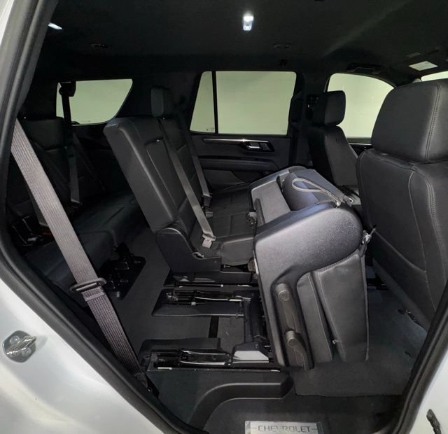 Used 2025 Chevrolet Tahoe LT AWD/4WD image 15