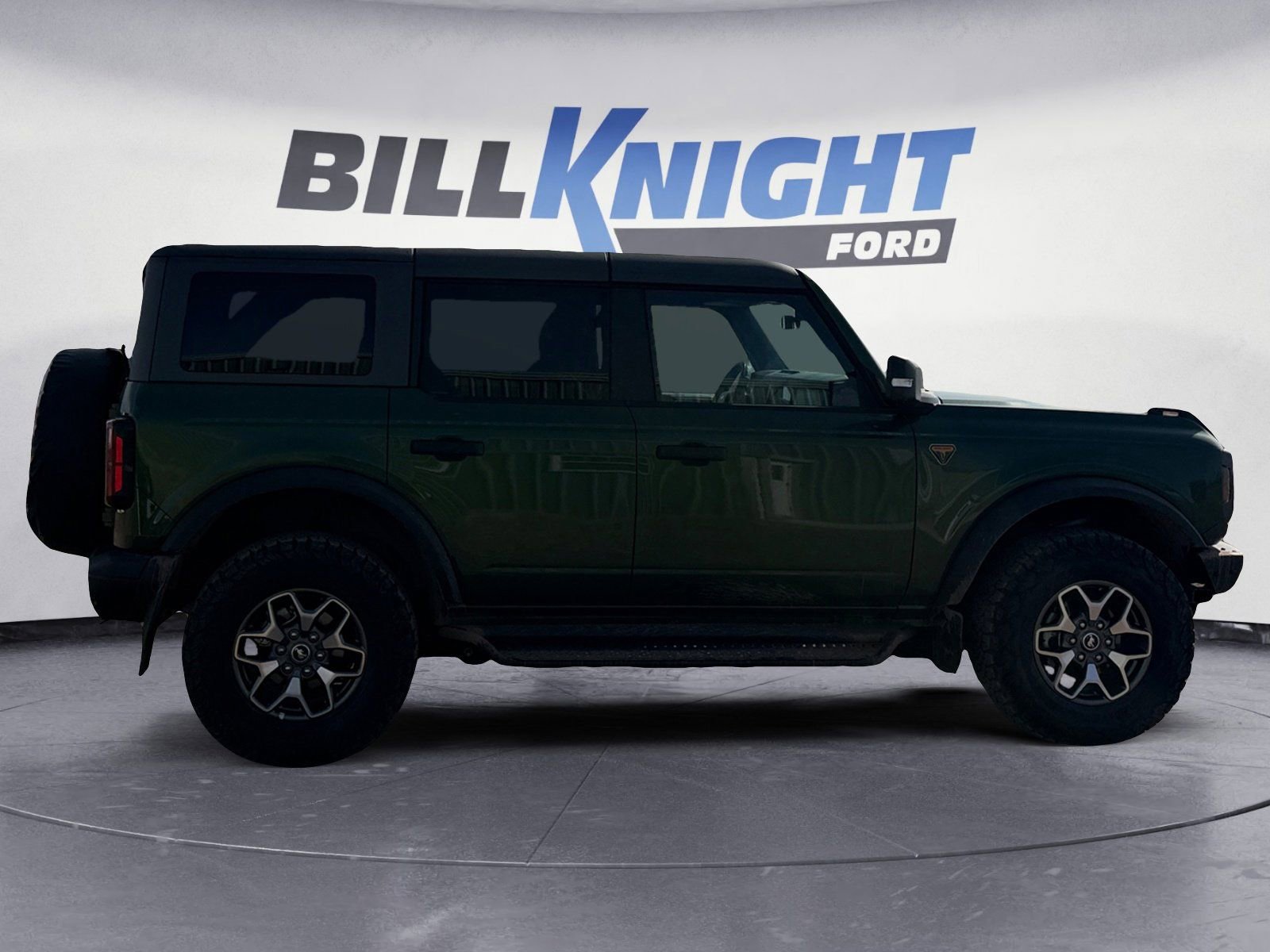 Used 2024 Ford Bronco Badlands image 6