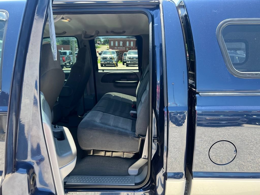 Used 2002 Ford F350 XLT AWD/4WD image 16
