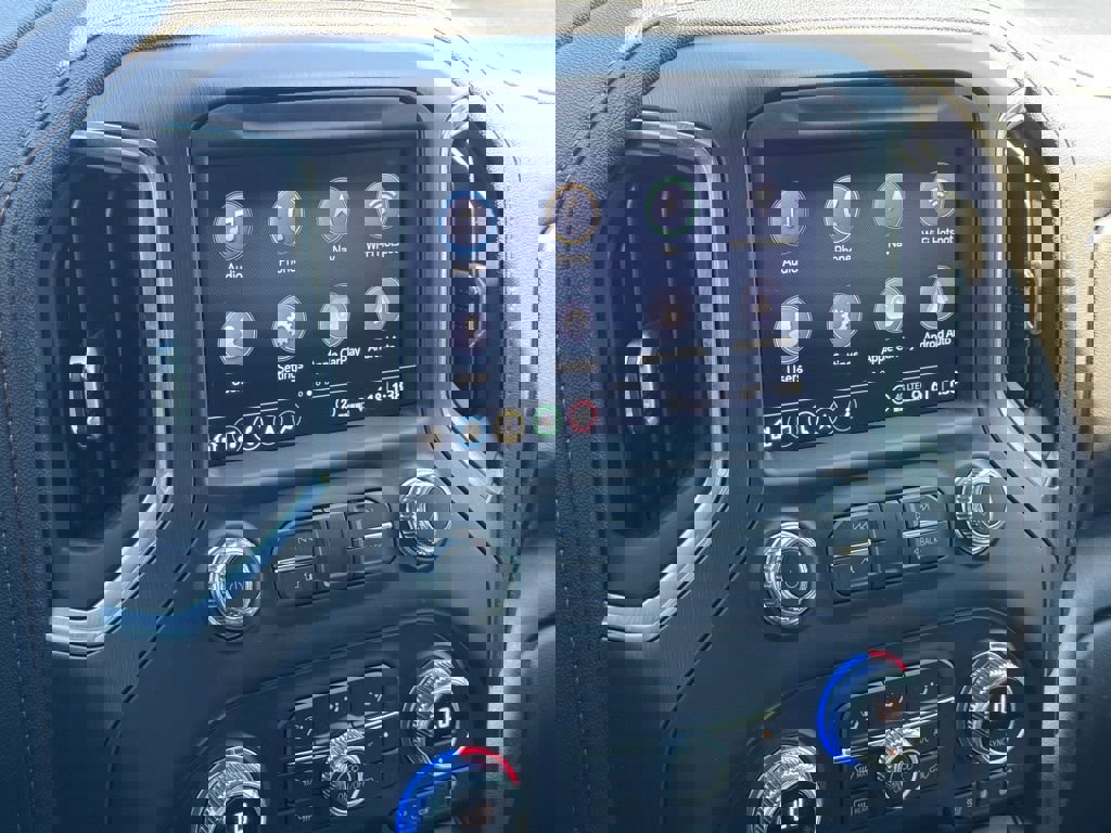 Used 2021 GMC Sierra 1500 AT4 w/ AT4 Value Package image 33