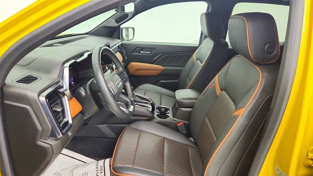 Used 2023 GMC Canyon AT4 w/ AT4 Premium Package image 19