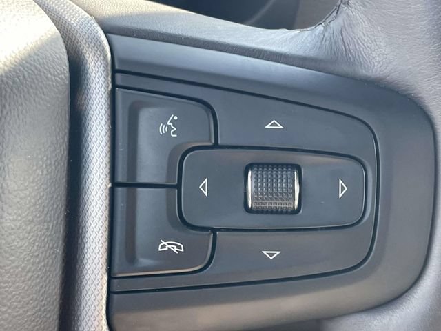 Used 2024 GMC Yukon Denali w/ Advanced Technology Package AWD/4WD image 25