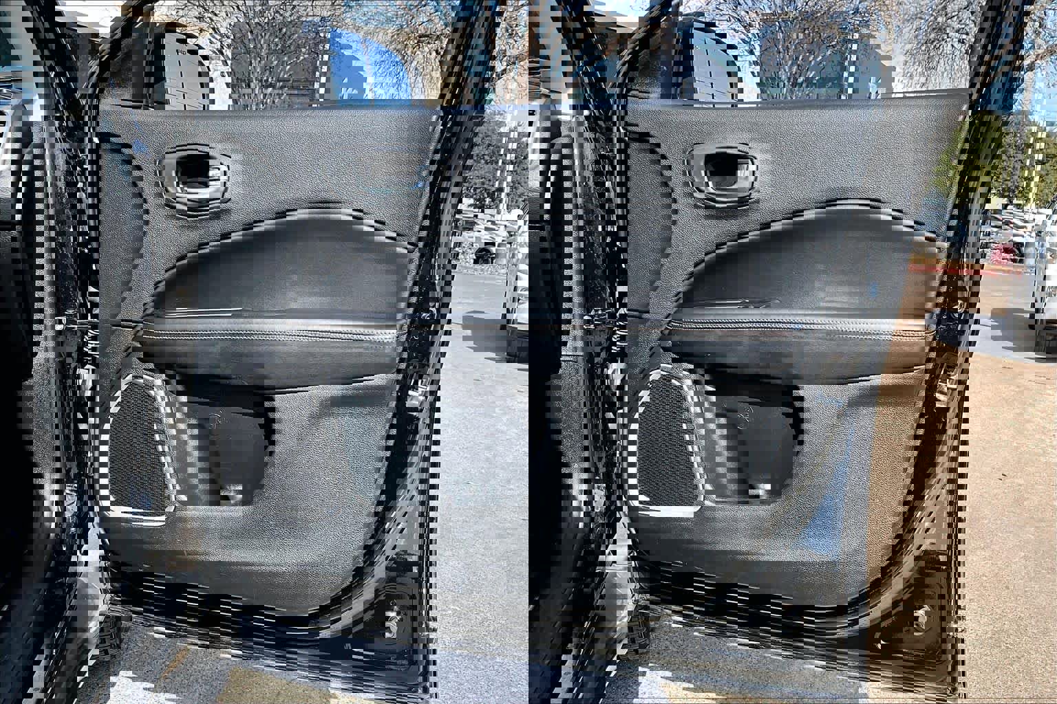 Used 2020 Jeep Compass Latitude image 22