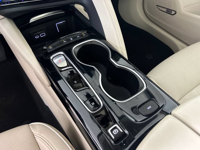 Used 2021 Buick Envision Avenir w/ Technology Package II FWD image 20